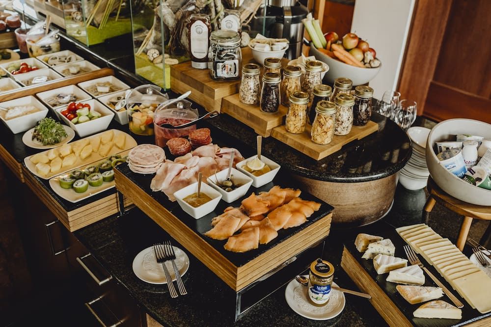 Buffet Photo