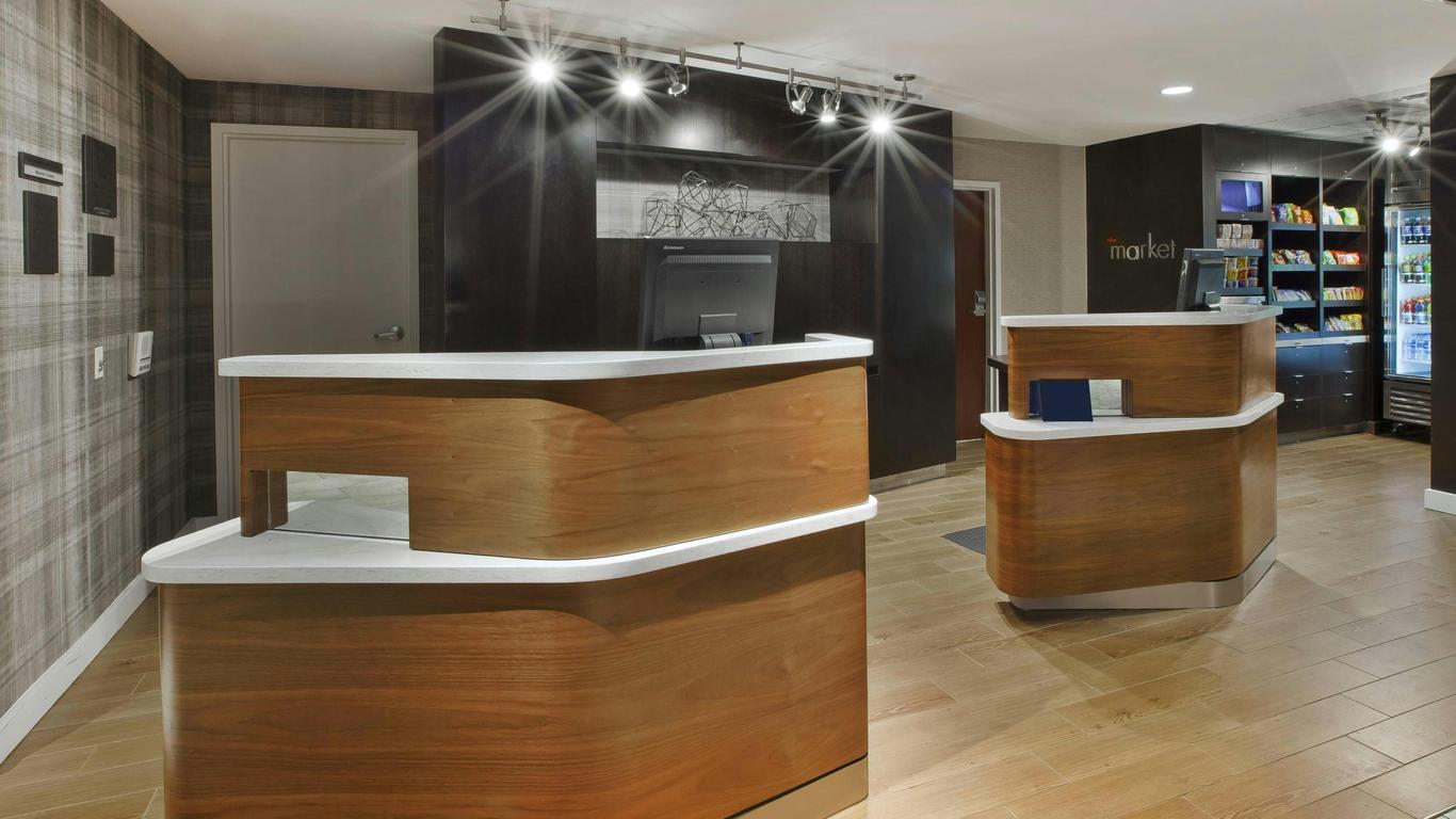 Courtyard by Marriott Somerset