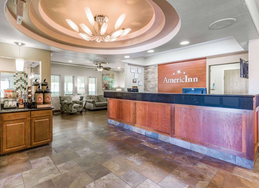Front desk Photo