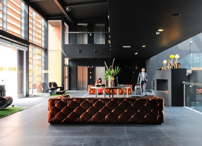 Lobby Photo