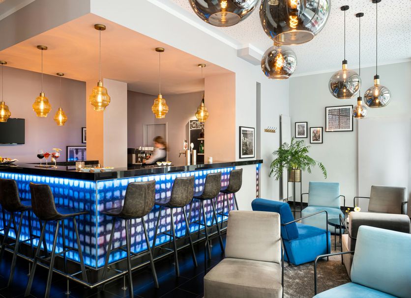 Bar Photo