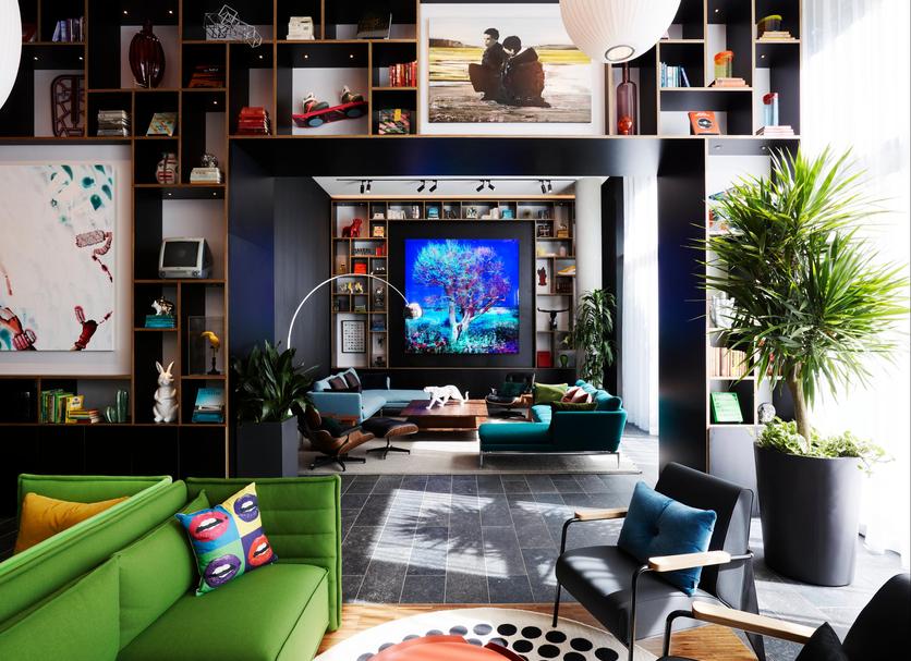Lounge Photo