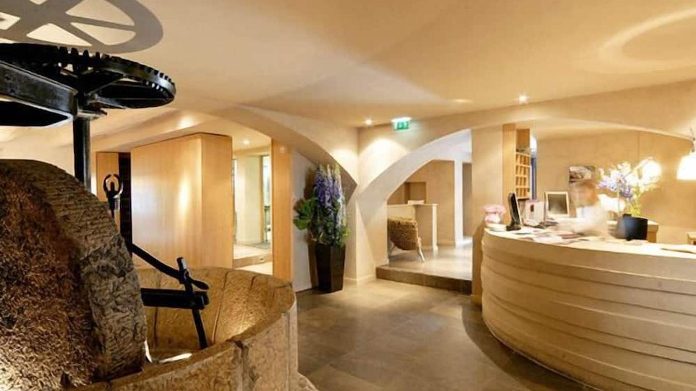Le Moulin De Mougins