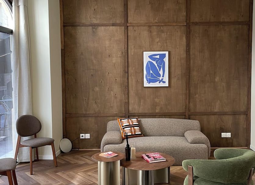 Lounge Photo