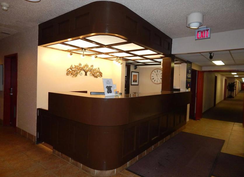 Front desk Photo