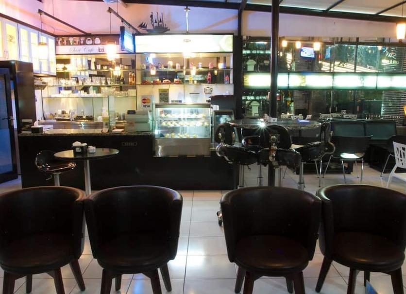 Bar Photo