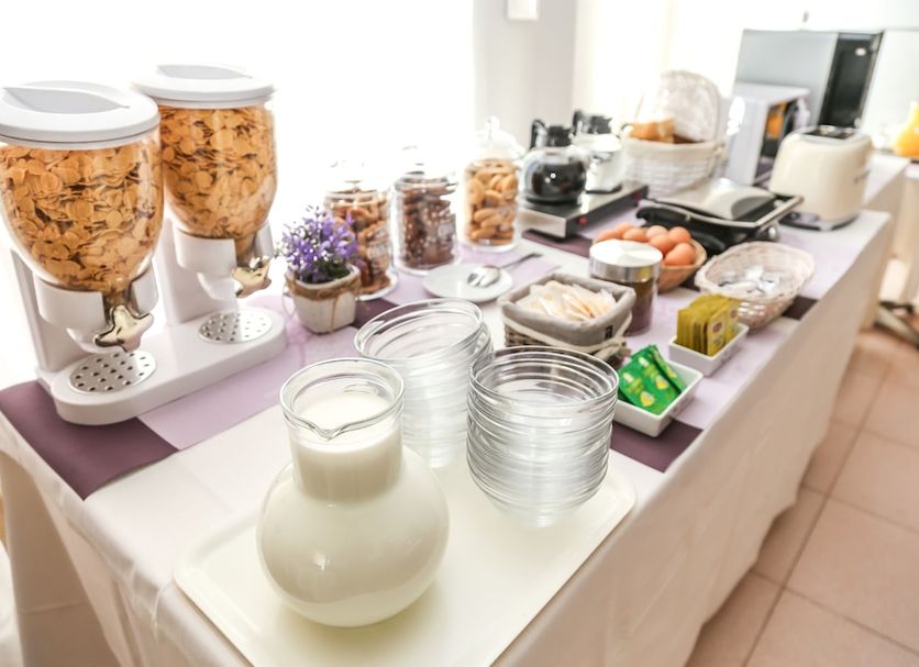 Buffet Photo