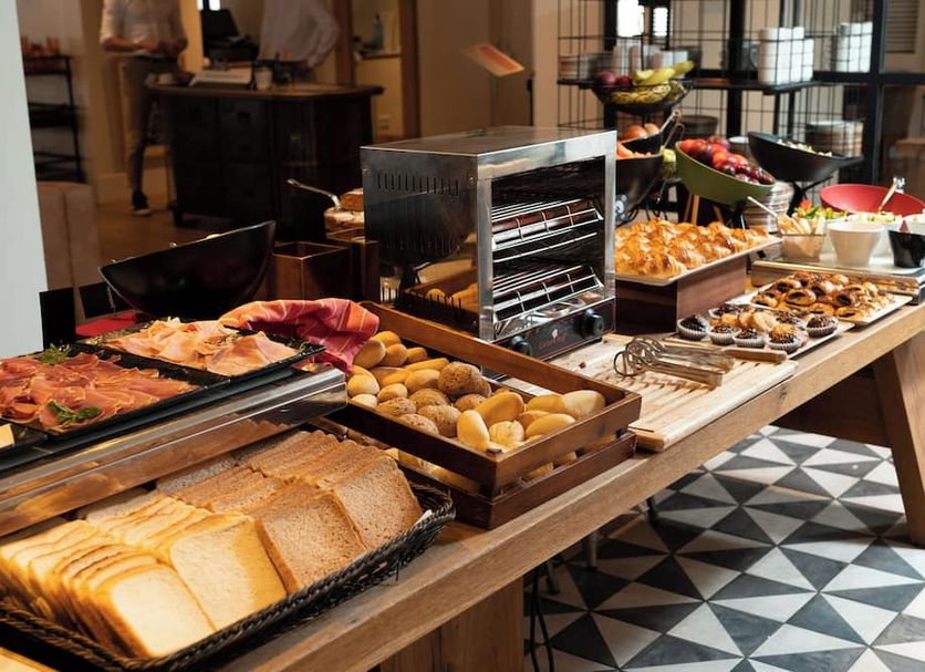 Buffet Photo