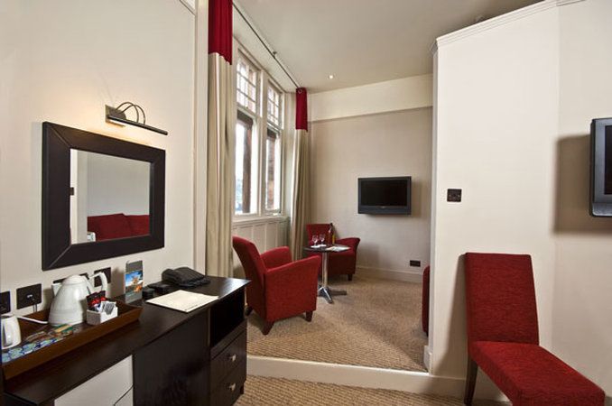 Room amenity