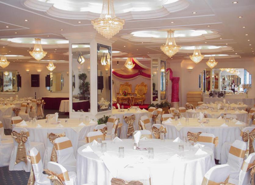 Banquet hall Photo