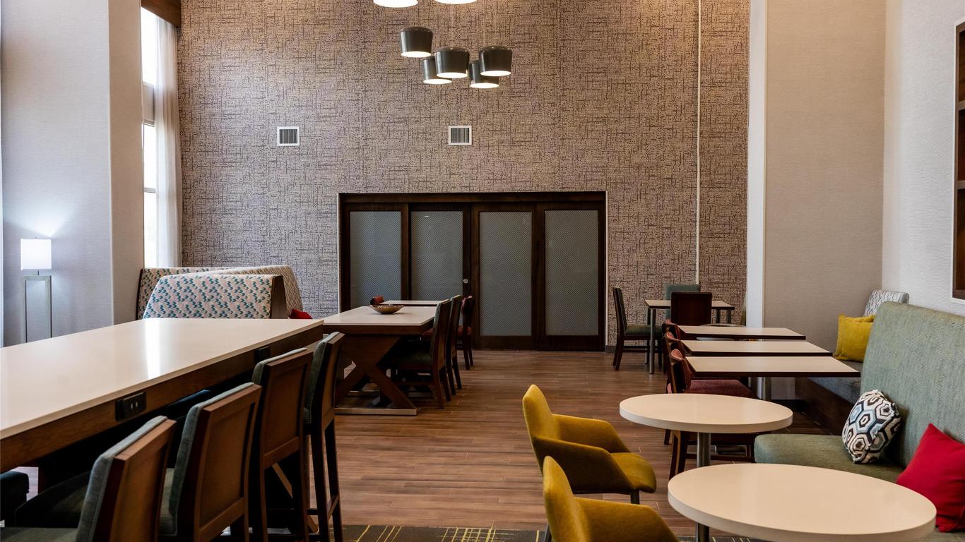 Hampton Inn & Suites Leesburg