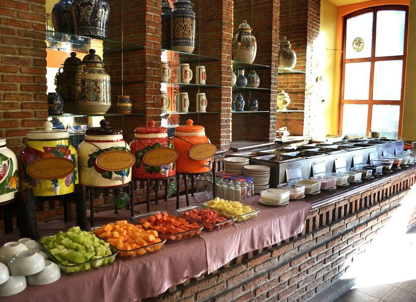 Buffet Photo