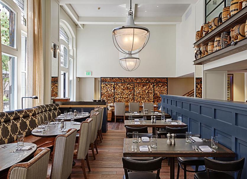 Restaurant Photo