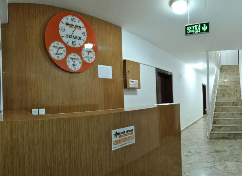 Front desk Photo
