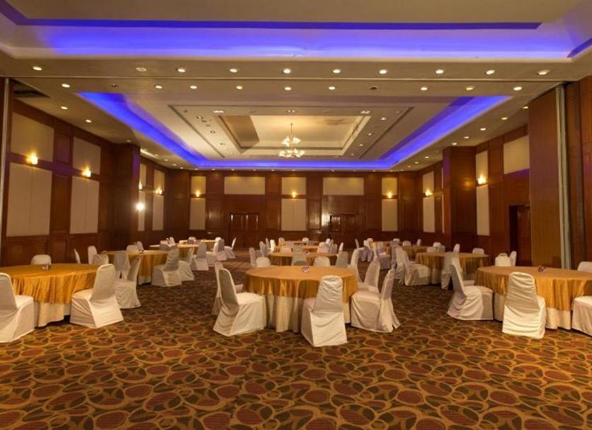 Banquet hall Photo