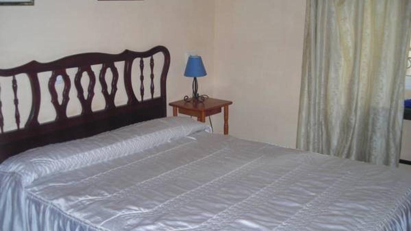 Pensión Águilas