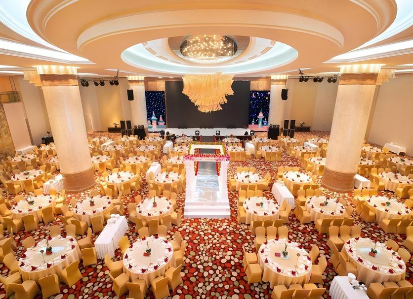 Banquet hall Photo