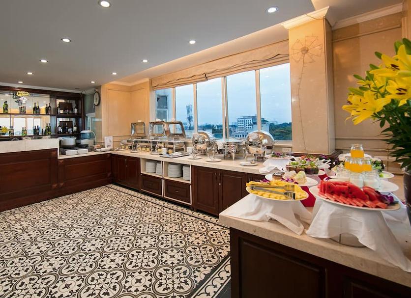 Buffet Photo