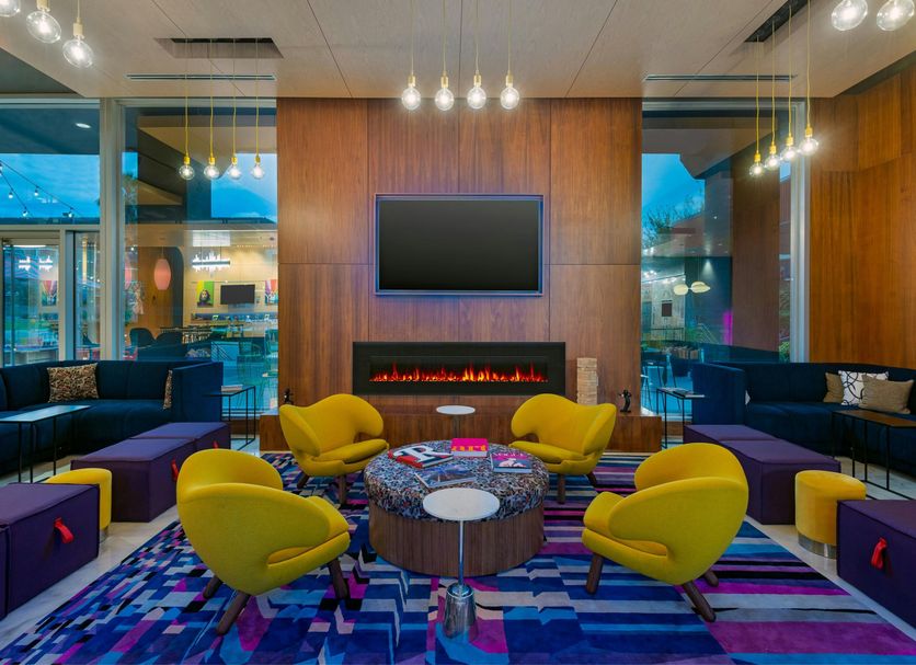 Lounge Photo