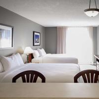 Hotel Faubourg Montreal