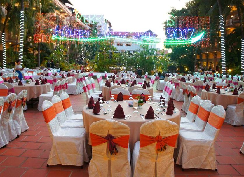 Banquet hall Photo