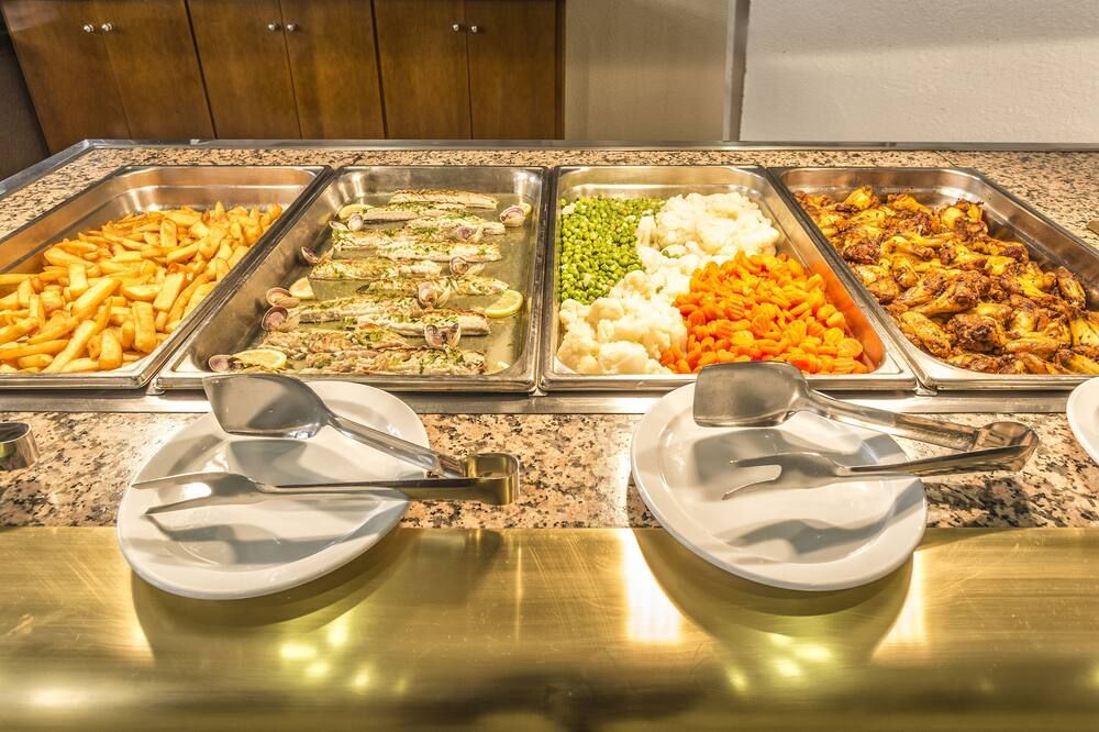 Buffet Photo