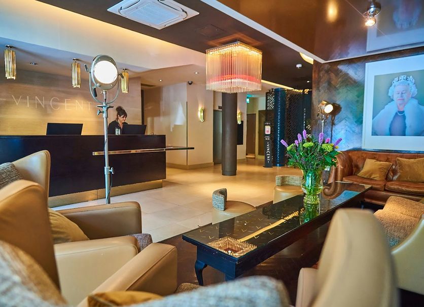 Front desk Photo