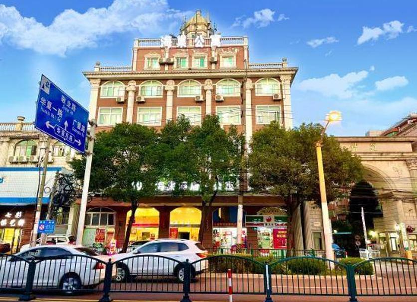 Building Photo