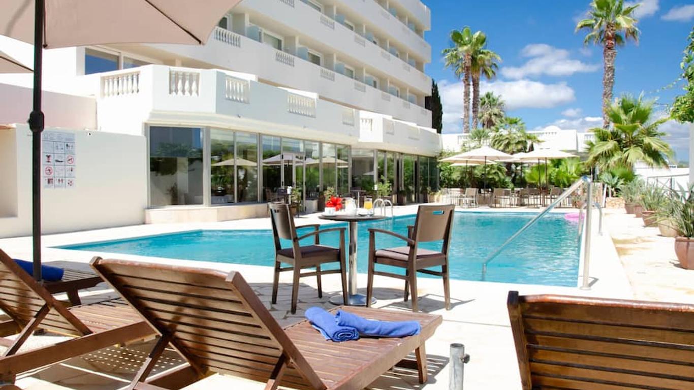 Hotel Moon Dreams Paraiso - Adults Recommended