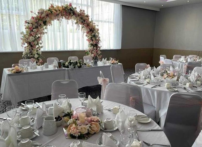 Banquet hall Photo