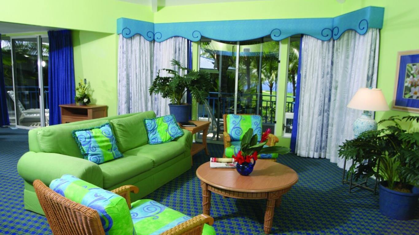 Holua Resort