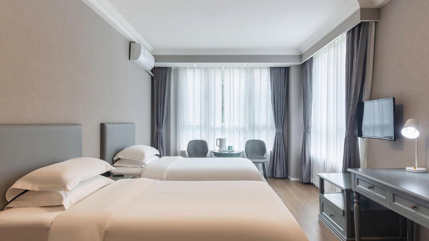 Oak Hotel Chongqing Yicheng International Branch