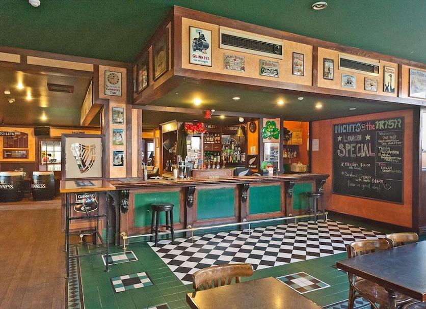Bar Photo