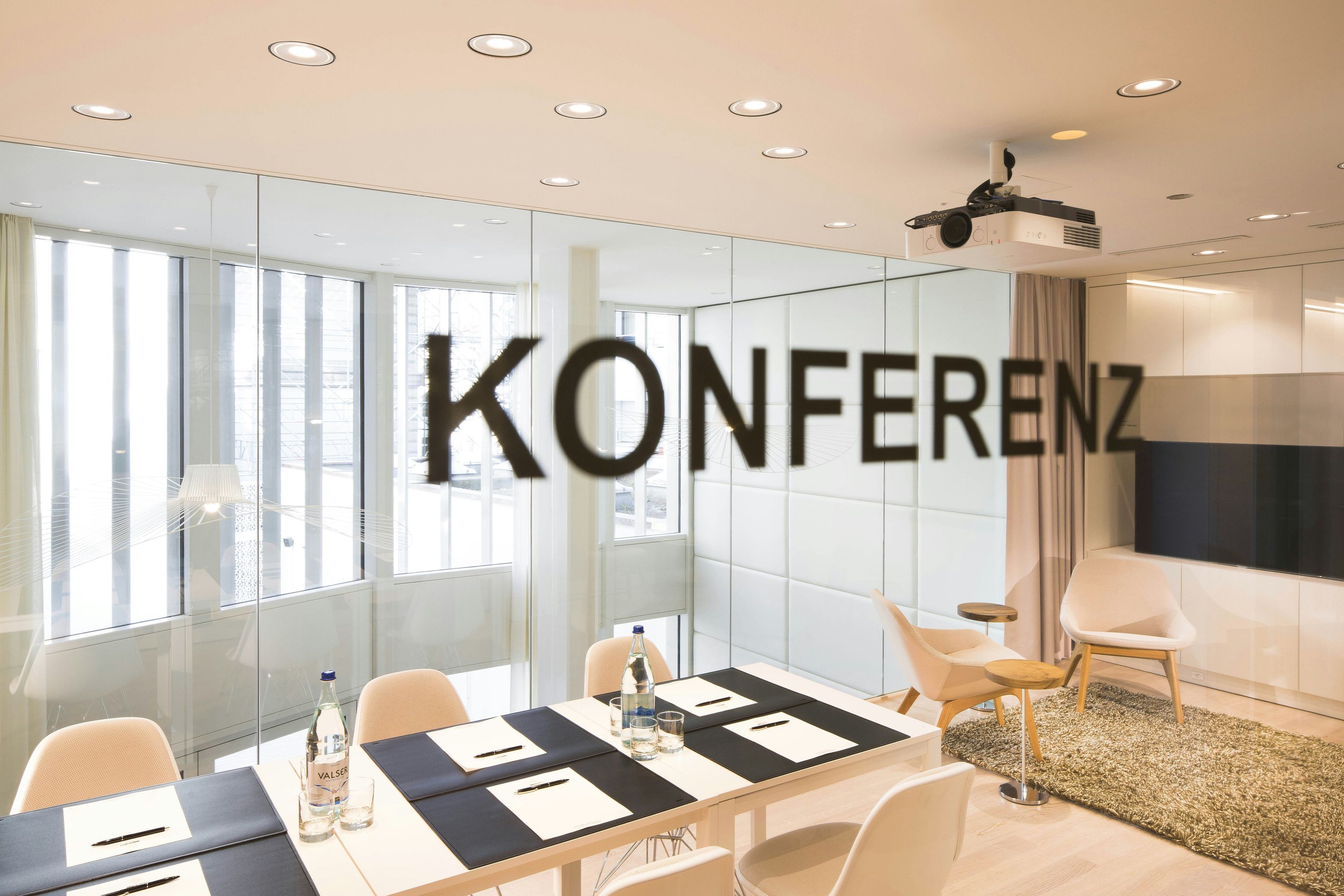 Conference room Photo