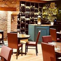 Oak Tree Inn