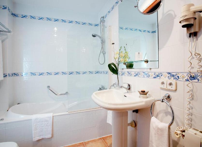 Bathroom Photo