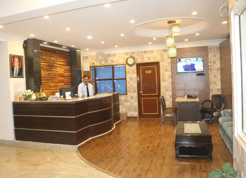 Front desk Photo