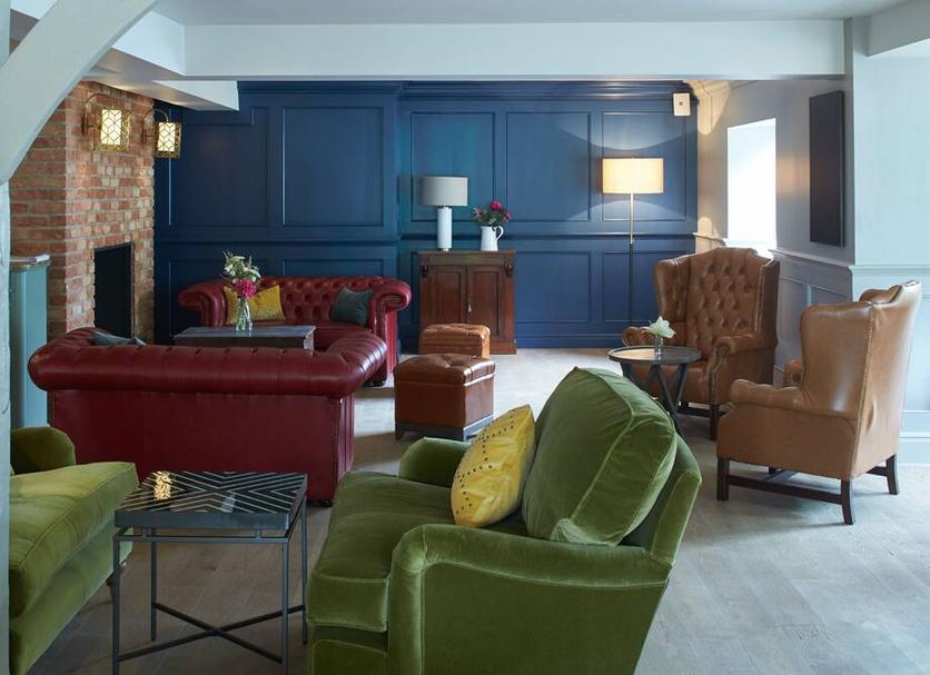 Lounge Photo