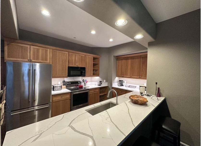 Kitchen Photo