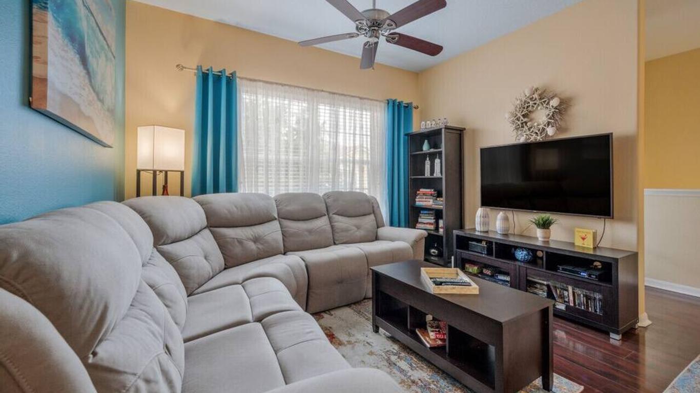 Oakwater Resort by Global Resort Homes