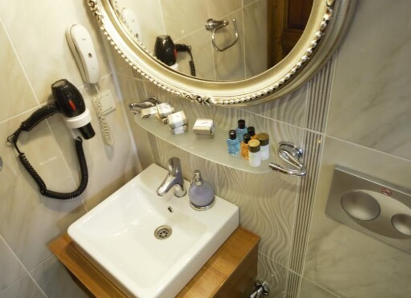 Bathroom Photo