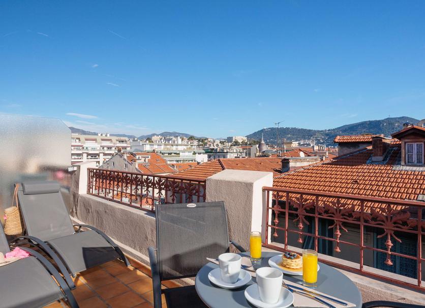 Balcony Photo