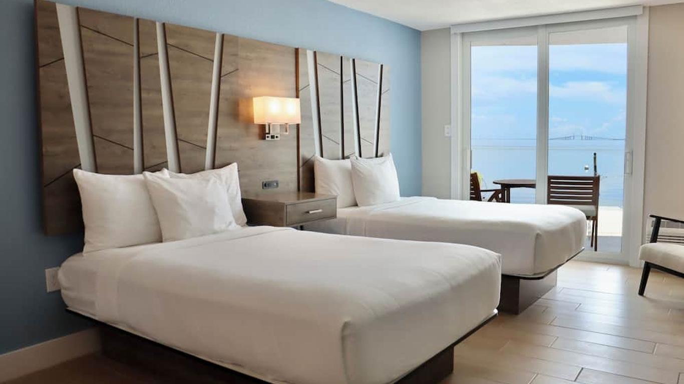 SkyBeach Resort