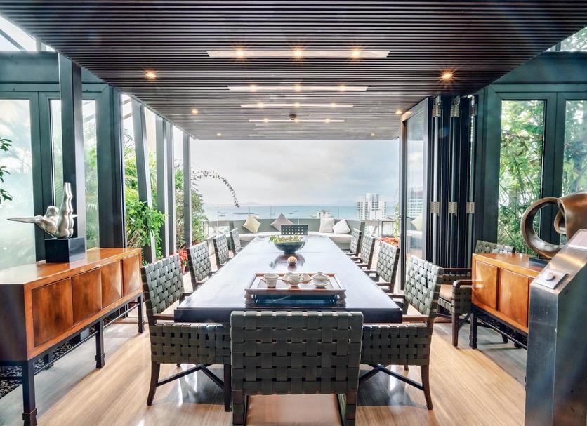 Dining room Photo