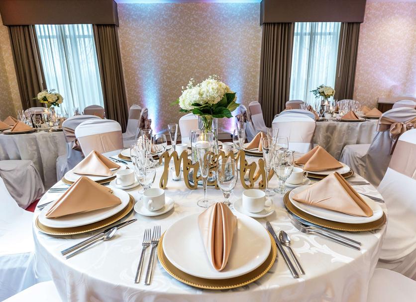 Banquet hall Photo