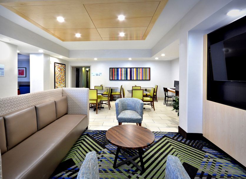 Lounge Photo