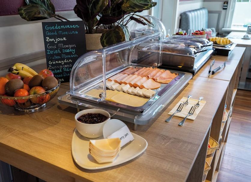 Buffet Photo