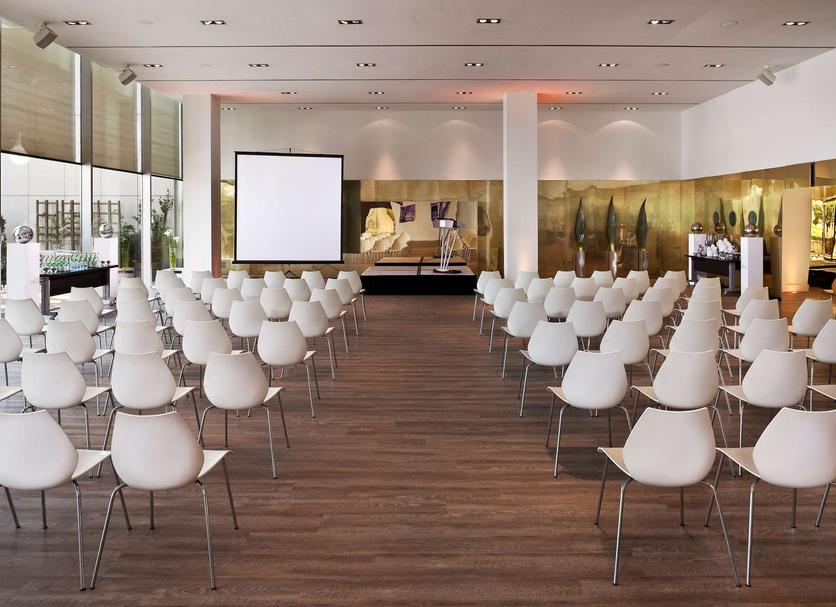Conference room Photo