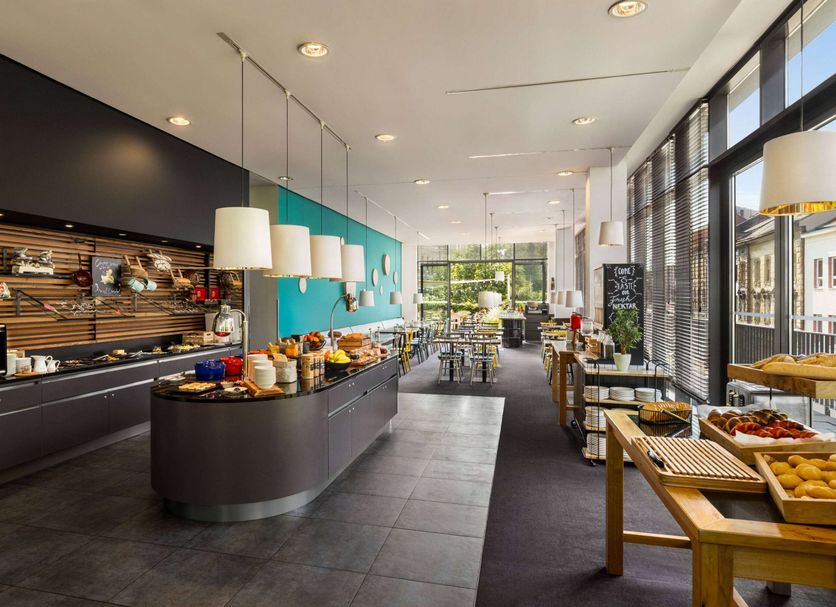 Buffet Photo