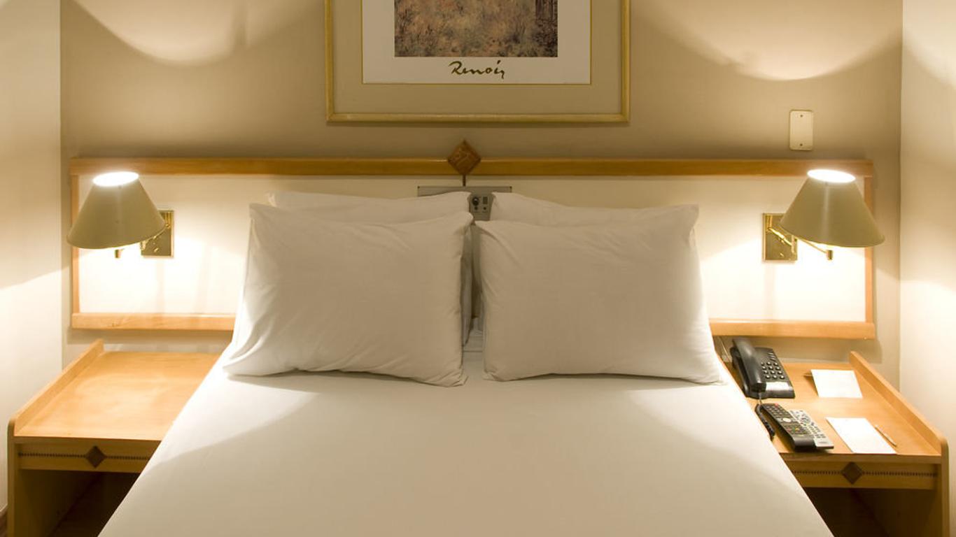 Bristol Golden Plaza Hotel